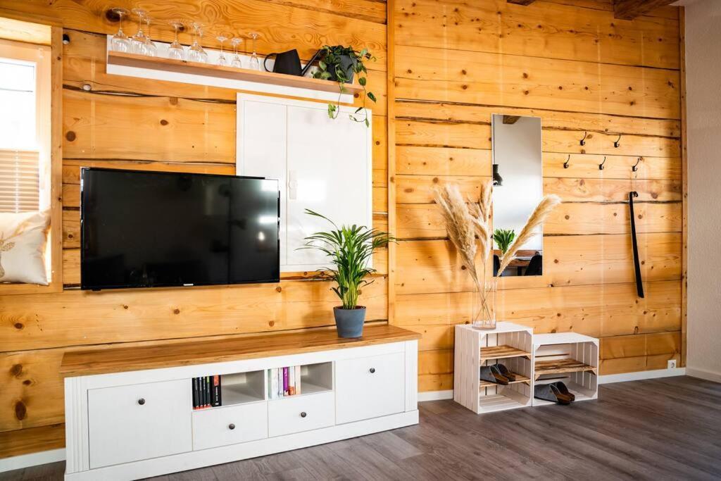 Neu Renoviertes Ferienhaus/Wohnunng Kleine Auszeit Sonnenbühl Eksteriør billede