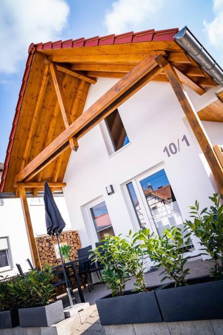 Neu Renoviertes Ferienhaus/Wohnunng Kleine Auszeit Sonnenbühl Eksteriør billede