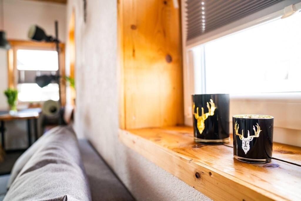 Neu Renoviertes Ferienhaus/Wohnunng Kleine Auszeit Sonnenbühl Eksteriør billede