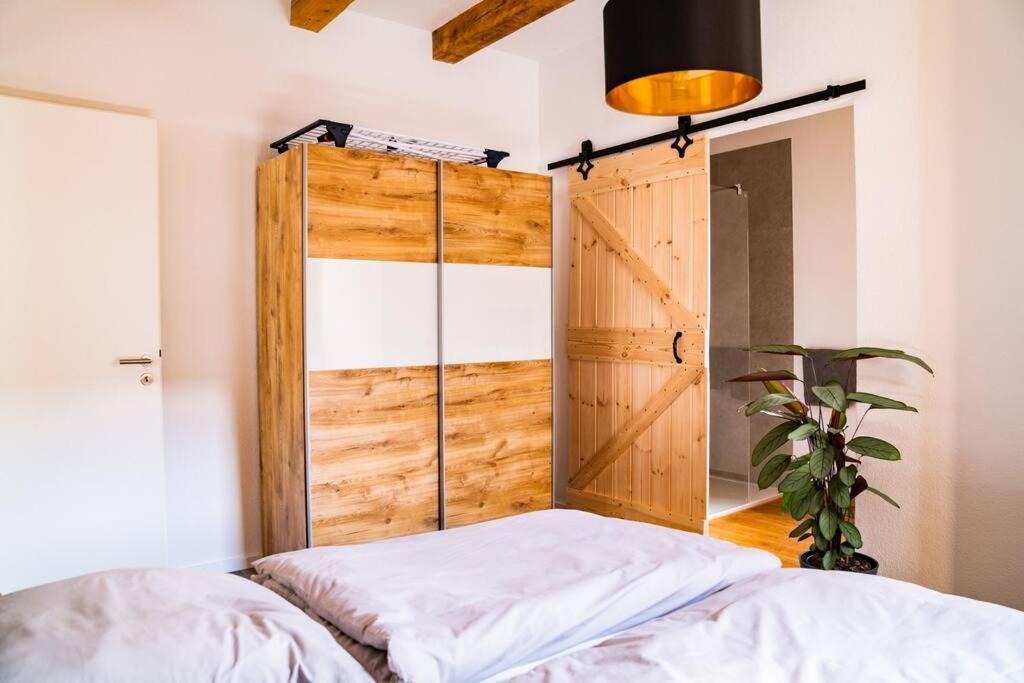 Neu Renoviertes Ferienhaus/Wohnunng Kleine Auszeit Sonnenbühl Eksteriør billede