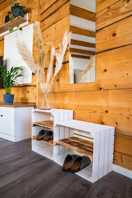 Neu Renoviertes Ferienhaus/Wohnunng Kleine Auszeit Sonnenbühl Eksteriør billede